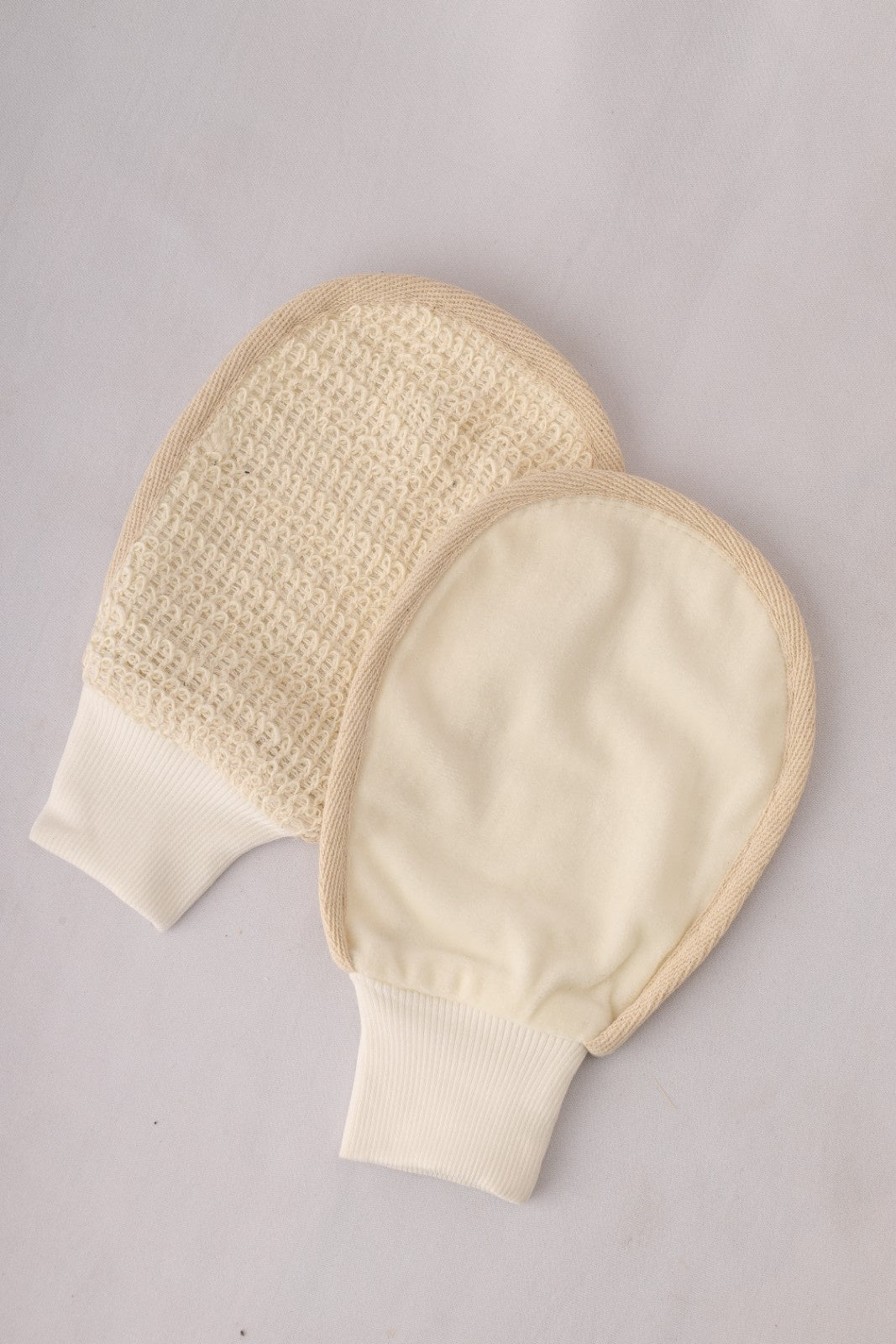 Ramie Fiber Exfoliating Bath Glove