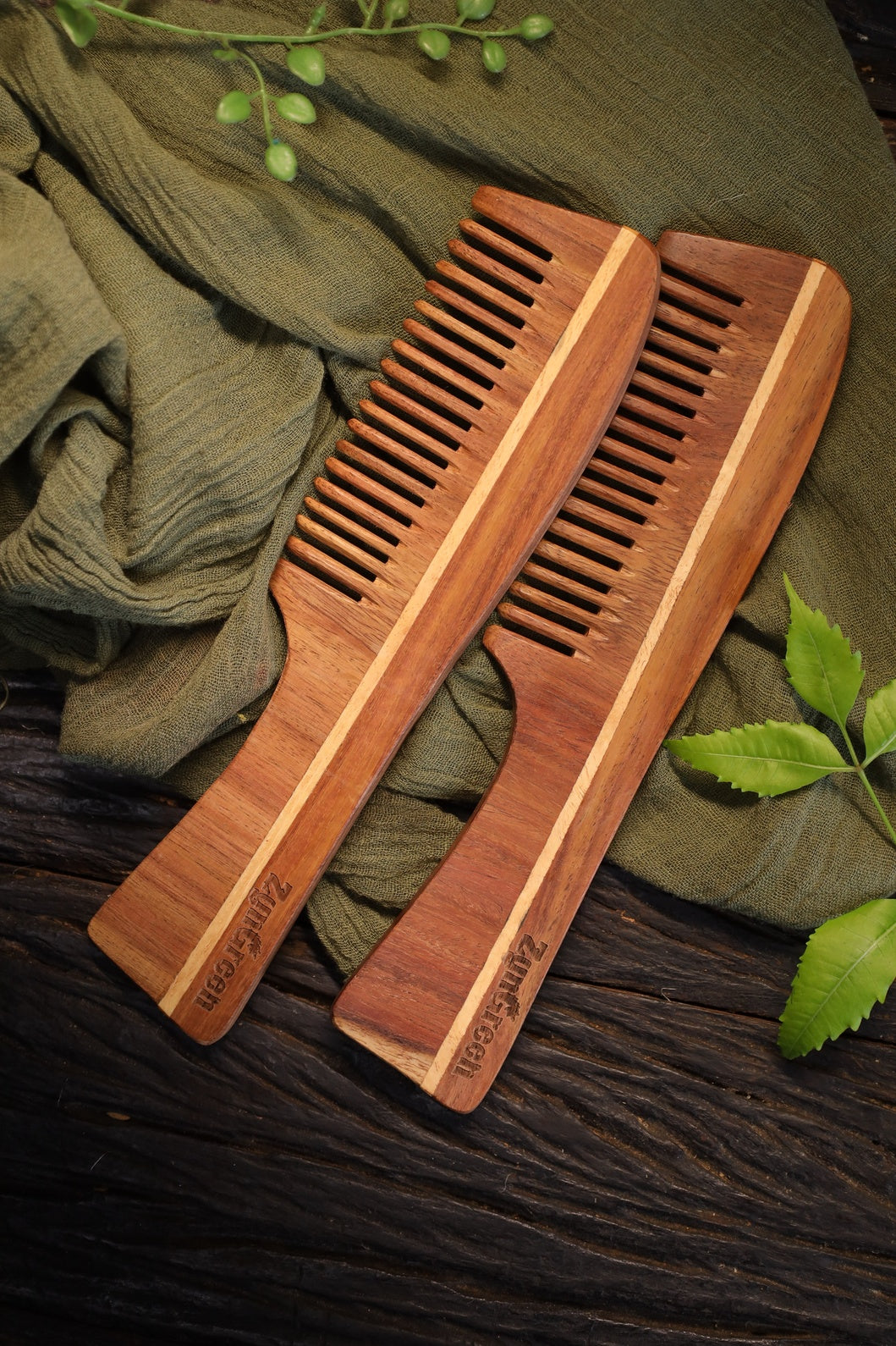 Rosewood Handle Comb