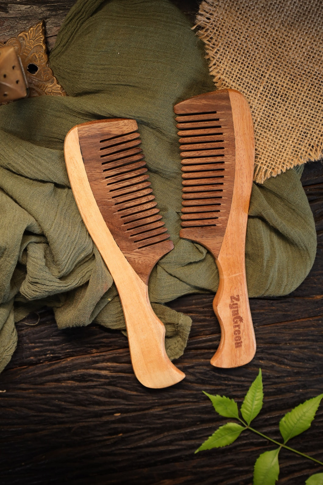 Rosewood Comb with Neem Handle