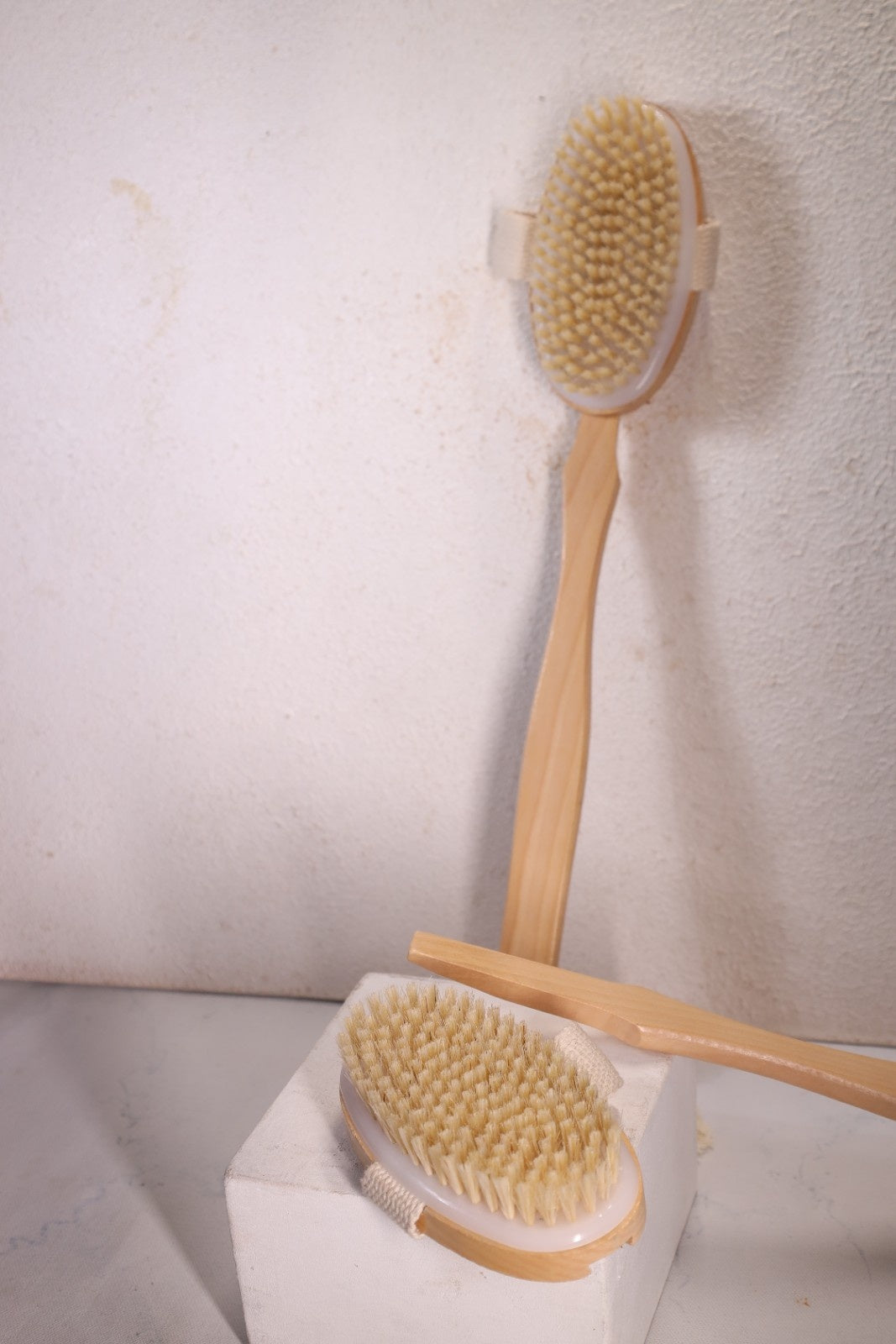 Bottle Gourd Loofah with Wooden Handle